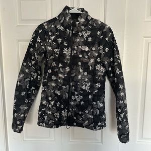 North Face b&w floral puffer jacket - S